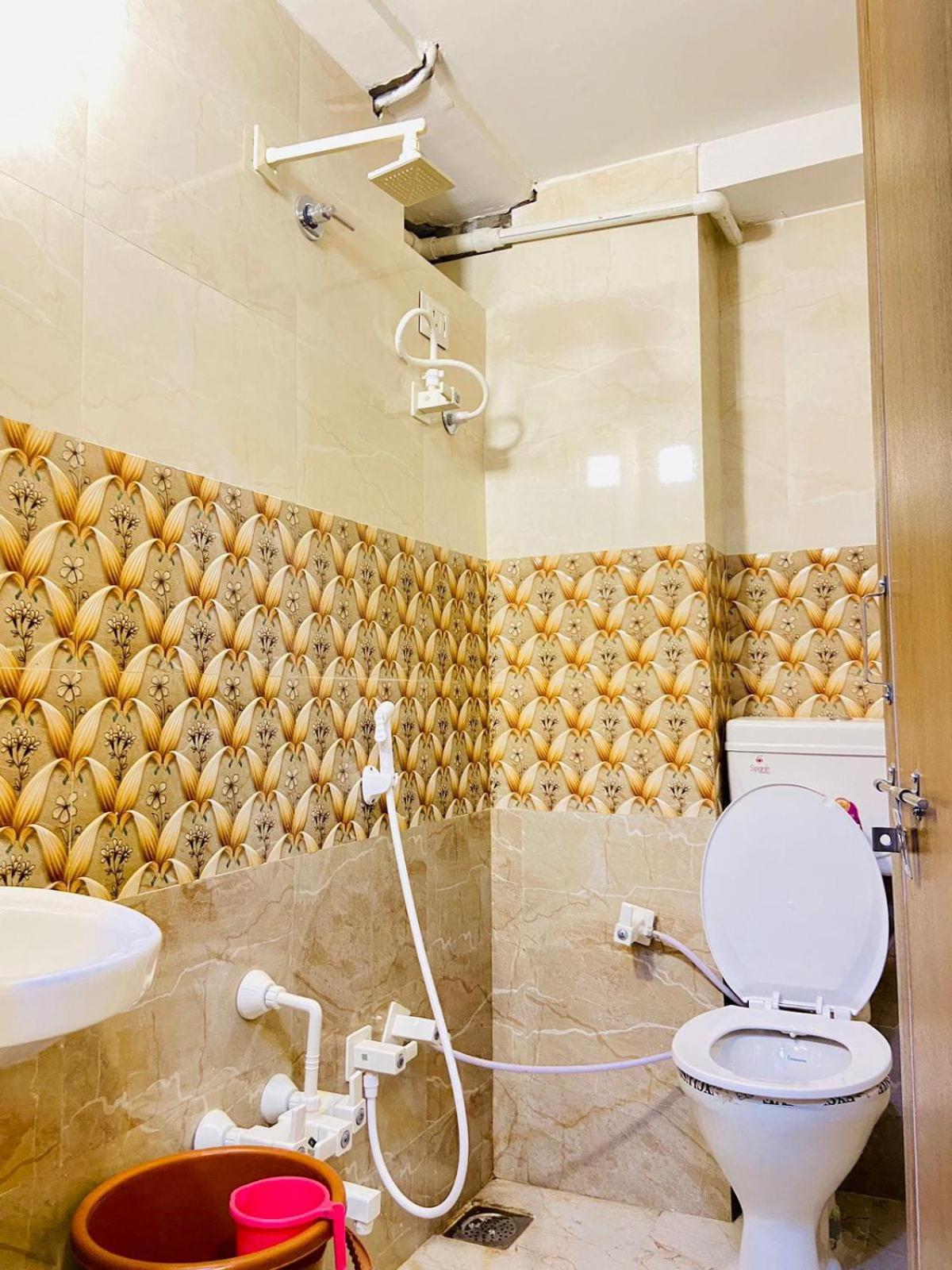 Hotel Alexa By Abc Ahmedabad Eksteriør bilde