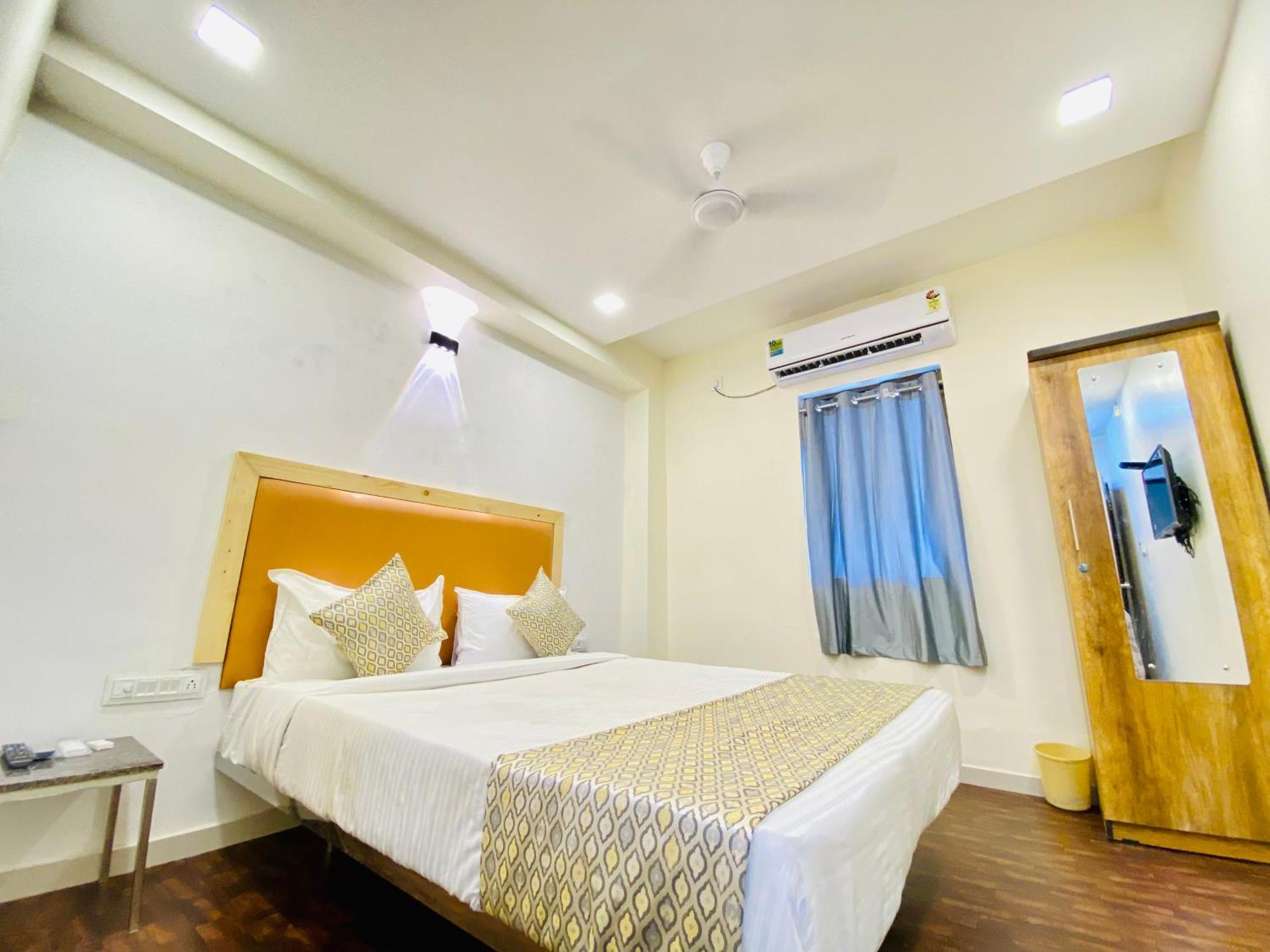 Hotel Alexa By Abc Ahmedabad Eksteriør bilde